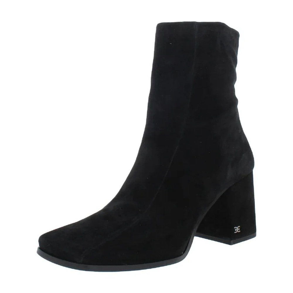 Elegant Black Suede Ankle Boots‎